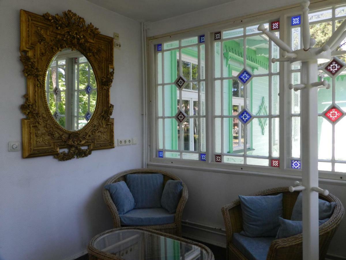 Good Mood Hotel Юрмала Экстерьер фото